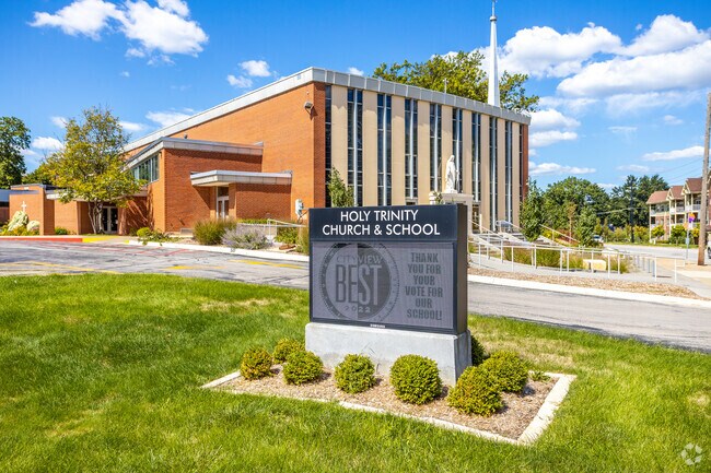 Holy Trinity Church, Des Moines